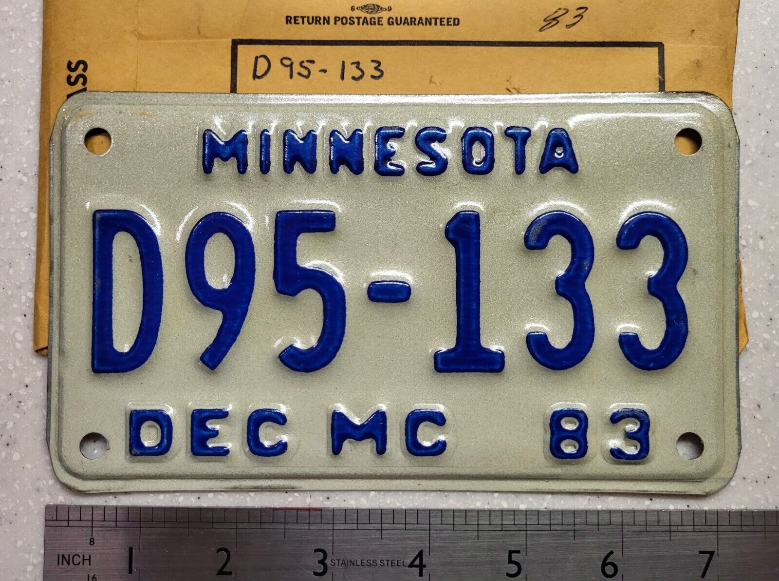 1983 Minnesota Motorcycle Dealer License Plate Tag #D95-133  New-Old-Stock