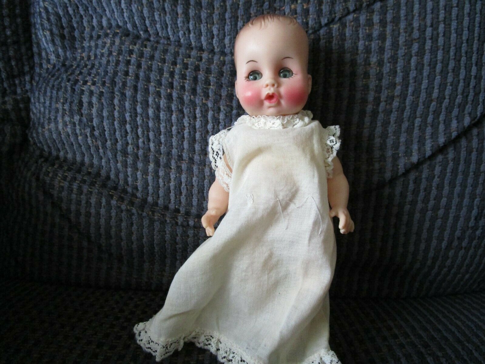Effanbee Doll Hard Plastic Wet Doll Sleepy Eyes SN# 82? Jointed limbs Rosy